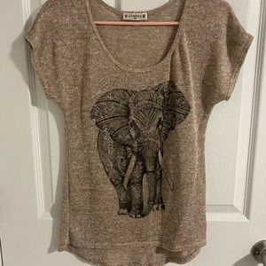 Cute light weight top with elephant size medium
